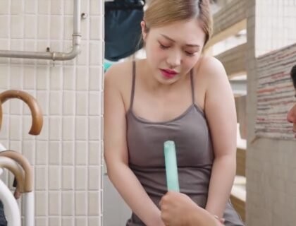 Poster of Bố chồng cưỡng dâm con dâu khi anh ta vắng nhà