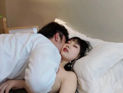 Poster of Cả đêm trong khách sạn, sung sướng với cô bạn gái mới quen