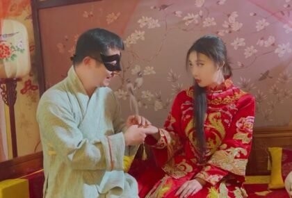 Poster of Cô gái tiểu thư mới quen đã được một người đàn ông đường phố đưa về nhà để địt nhau