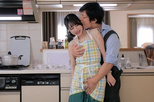 Poster of Cô gái xinh đẹp học nấu ăn bị thầy giáo đụ nát lồn